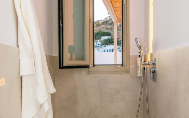 Blu Dot Tinos by TinosHost