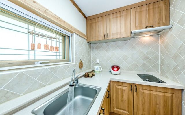 Stone Statue Village Hanok