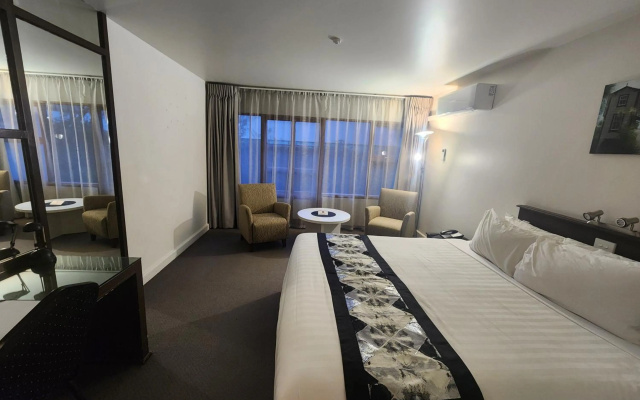 The Angus Hotel – Guest Rooms – Lower Hutt