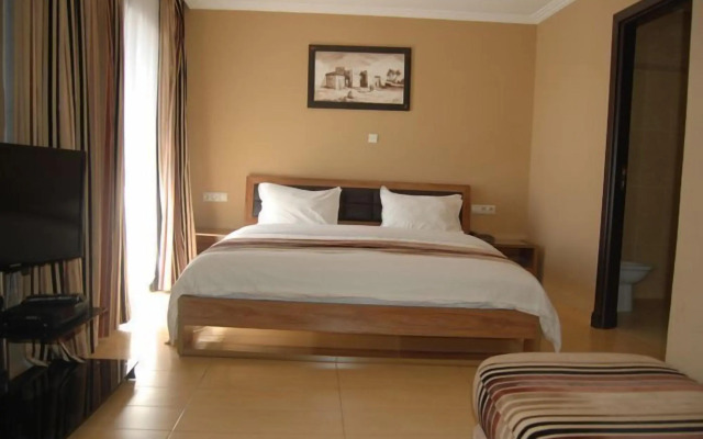 Hotel De La Corniche