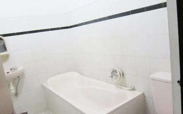 Henny Executive Homestay