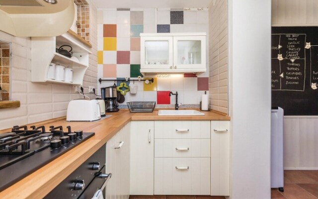 Awesome Home in Novalja With Wifi and 2 Bedrooms