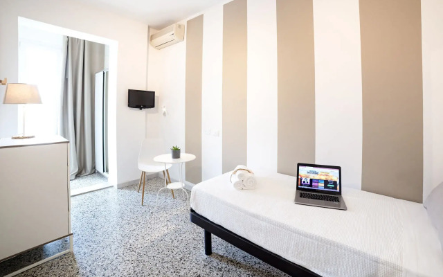 De La Ville Boutique Hotel