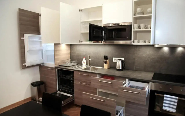 Cozy Studio in Smíchov by Prague Days