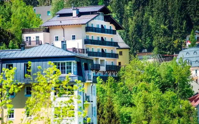 Apartment in Salzburg Near Babylift Ski-lift