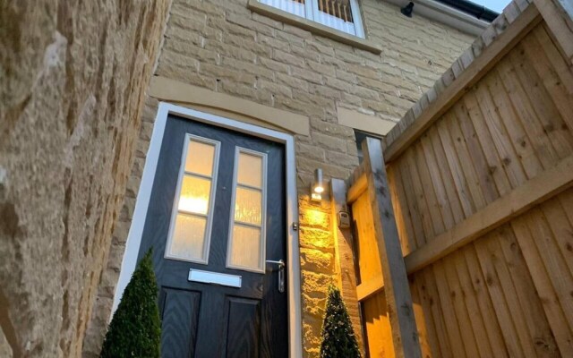 Apperley Bridge View- Modern Cosy and Comfortable