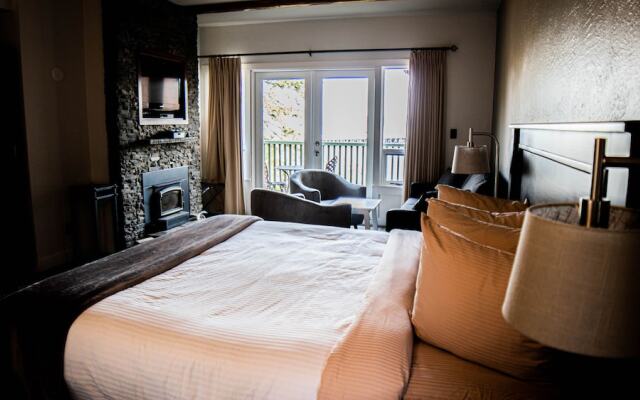 Galiano Oceanfront Inn & Spa