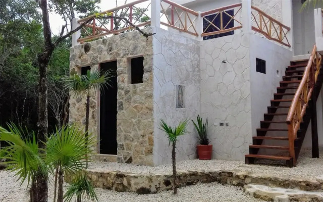 Tooj Cheel Lodge Tulum