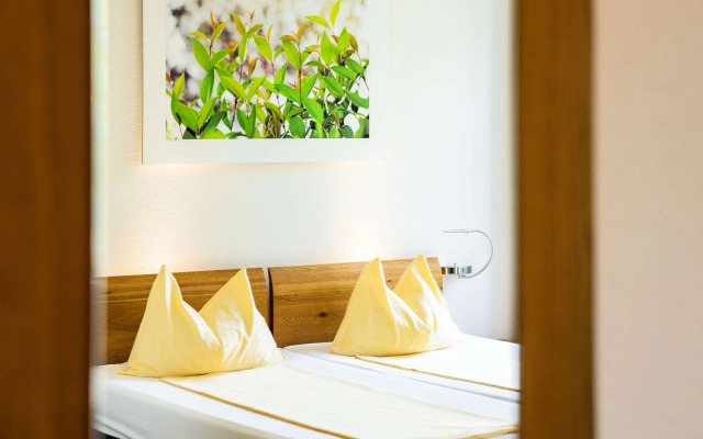 Hotel Odelya Basel (Ex.Bildungszentrum 21)