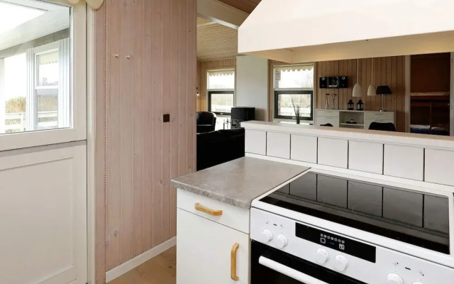 6 Person Holiday Home in Spottrup-by Traum