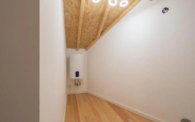 Stylish Duplex House - Terrace & River View