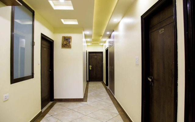 FabHotel Padmavati Palace Mansarovar