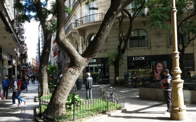 Florida Apart ,Plaza San Martin