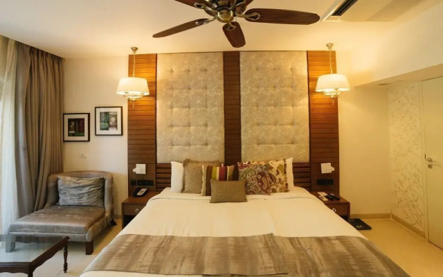 Acron Waterfront Resort
