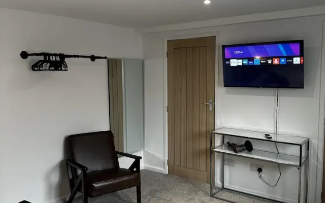 Entire Apartment Super King Bed Close To Town