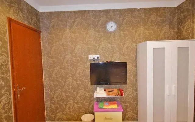 Leader Apartments