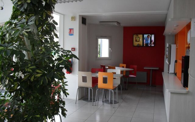 Hôtel Premiere Classe Metz Technopole