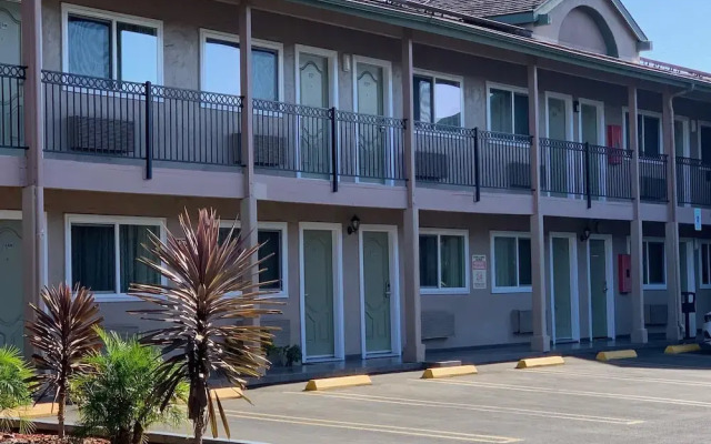 Ramada Inn Olive Tree