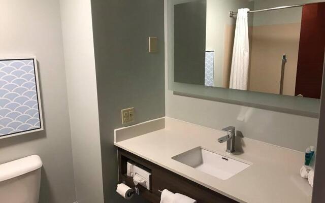 Holiday Inn Express Hotel & Suites Dayton West - Brookville by IHG