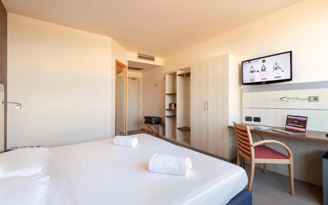 B&B Hotel Cherasco Langhe