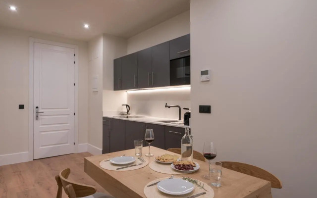 BILBAO RIVERSIDE by STAYNN APARTMENTS