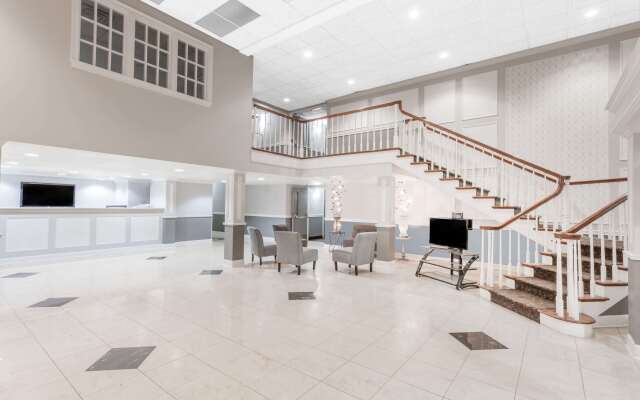 Ramada by Wyndham Henderson/Evansville