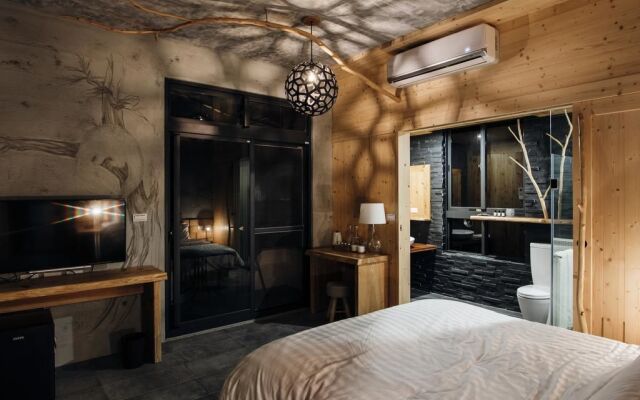 Sun Moon Lake Residence 8