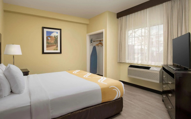 Quality Inn & Suites Gallup I-40 Exit 20