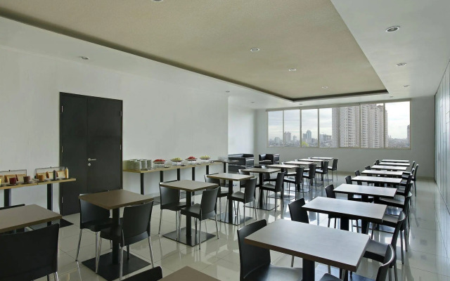 Amaris Hotel Mangga Dua Square