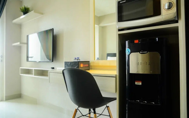 Sophisticated Studio at The Oasis Apartment