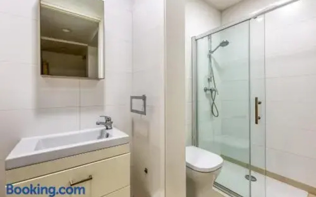 Floriana Suite-hosted by Sweetstay