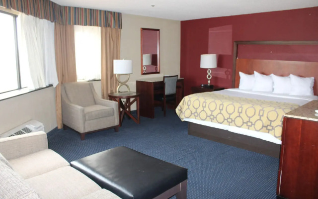 APM Inn and Suites