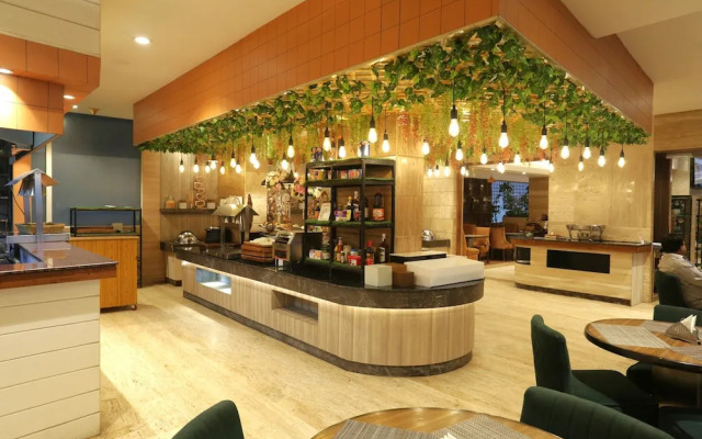 Sk Klyde Grand Hotel