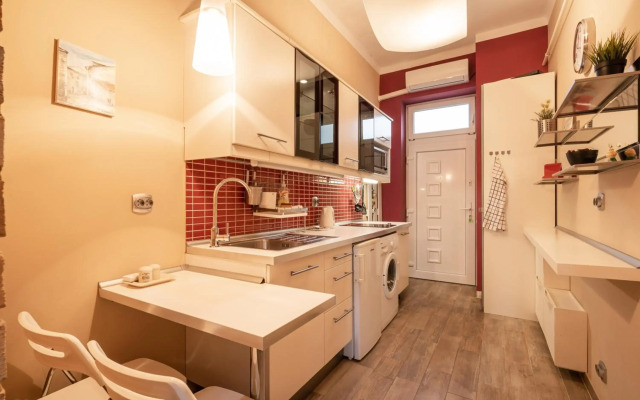 Pink Secrets Apartment