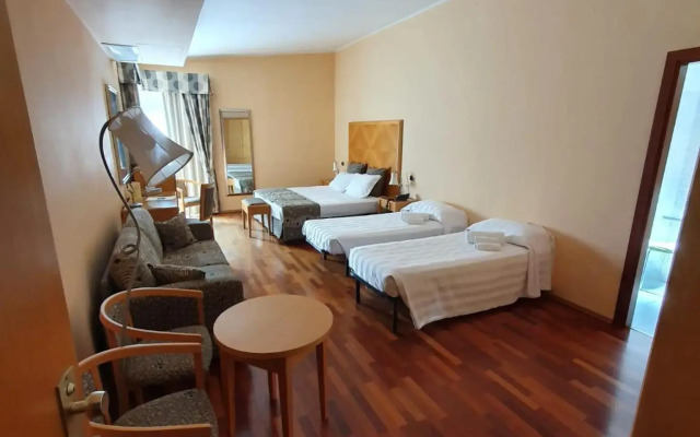 Hotel Riviera