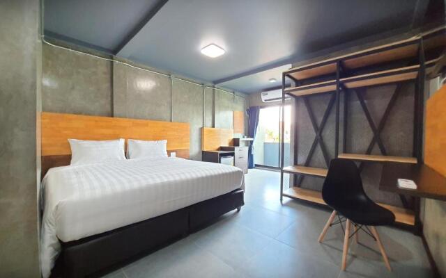 Billions loft Inn