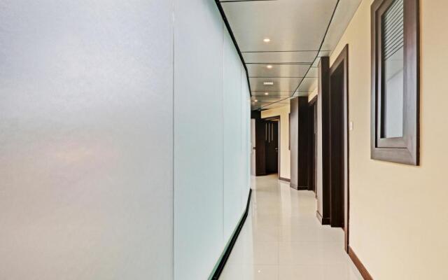 Itsy Hotels Sapphire Residency