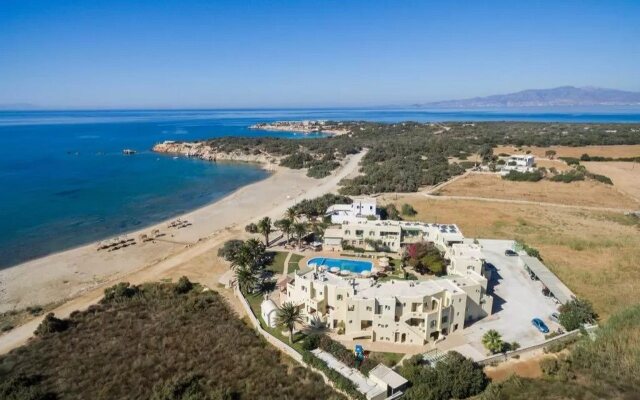 Finikas Hotel