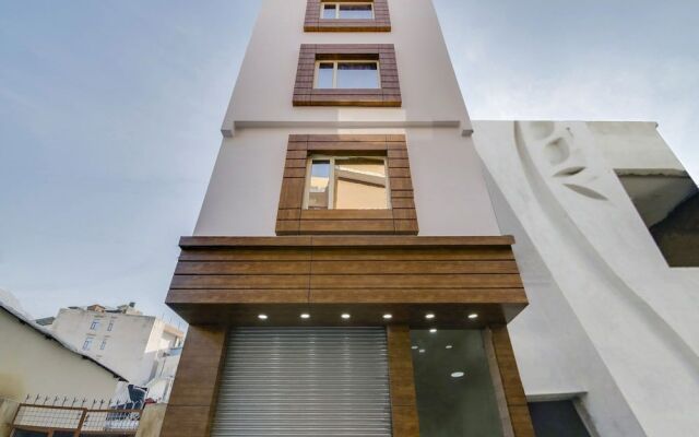 Oyo 17006 Hotel Girnar