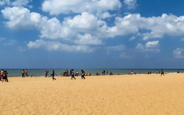 Colombo Airport Hostel @ Negombo Beach