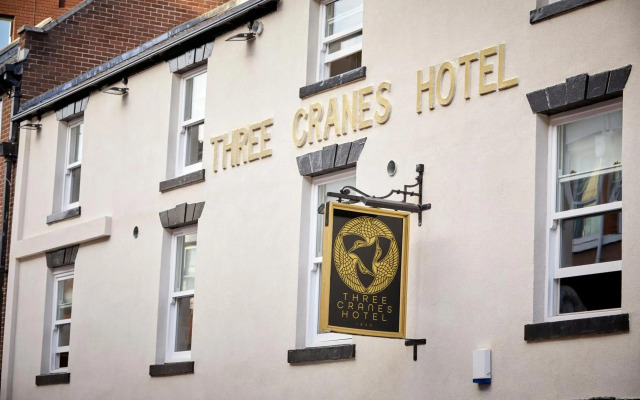 Three Cranes Serviced Apartments