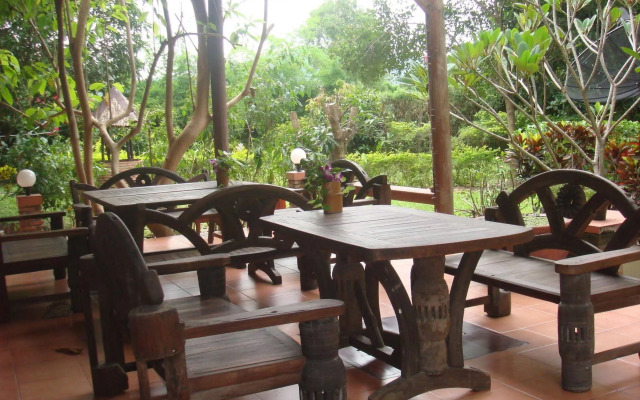 Thai Bamboo Guesthouse Resort