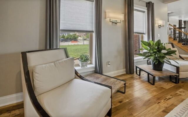 The Cochrane House Luxury Historic Inn