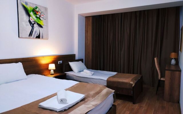 Asa Hotel Tbilisi