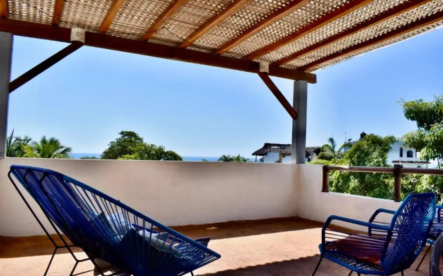 Carri Surf Studio