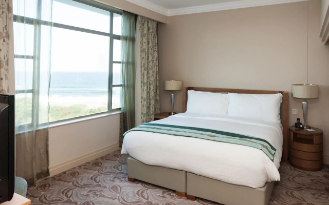 Suncoast Hotel & Towers