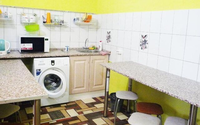 Hostel Barneo