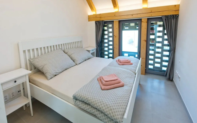 4-bedroom Villa With Private Pool