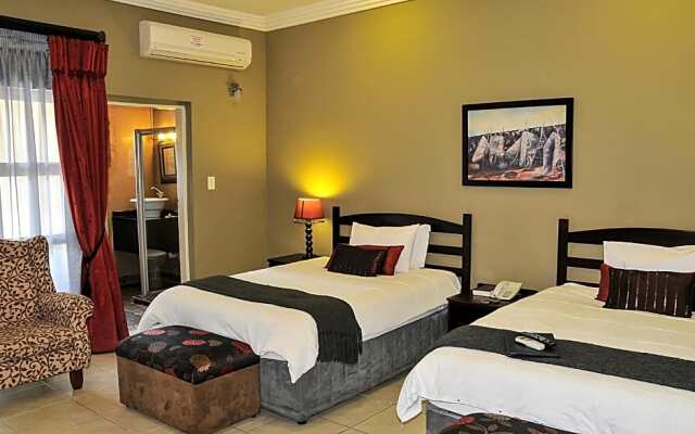 2Ten Hotel