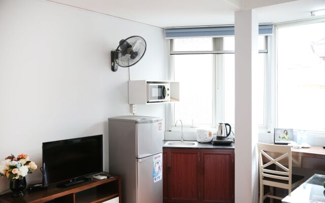 V-studio Hotel Apartment 2